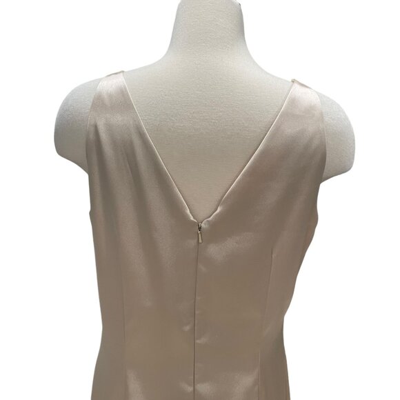 Elegant Gina Bacconi Satin Gown 10 Gold Floral Embroidery Formal HOCO Luxurious - Picture 8 of 15